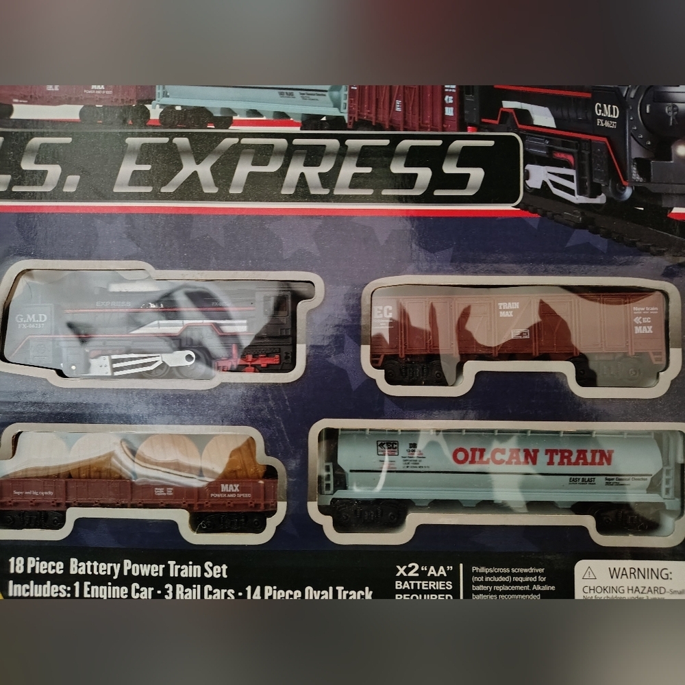 US Express Train Set 18 Pieces Battery Operated Track & Rail Cars - Picture 4 of 7